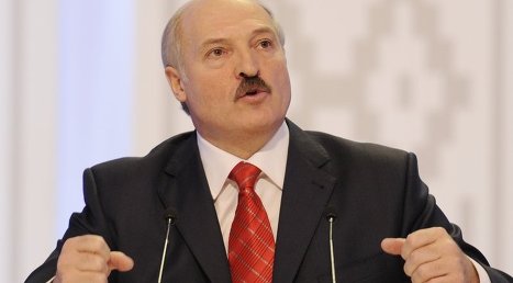 Александр Лукашенко в канун Нового года поменял руководителей ряда крупнейших предприятий страны