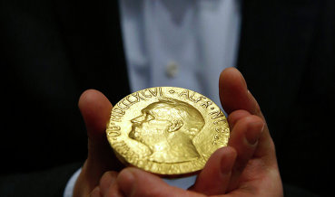 Нобелевская премия по экономике присуждена за анализ достатка и потребления