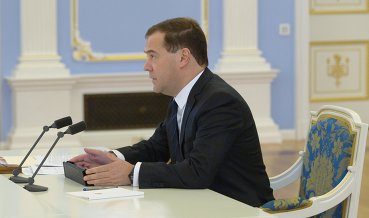 Медведев поручил использовать урожай 2014 года для импортозамещения