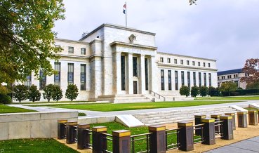 Пауэлл: Повышение ставки ФРС будет зависеть от ситуации в экономике США