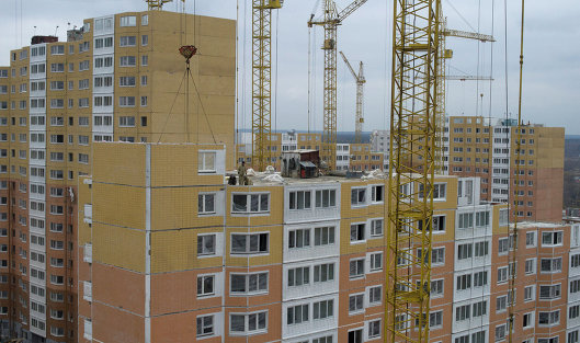 Объем строительных услуг в РФ в 2012 г вырос на 2,4% - до 5,7 трлн руб