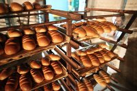 Выпечка хлеба на Полесском хлебозаводе