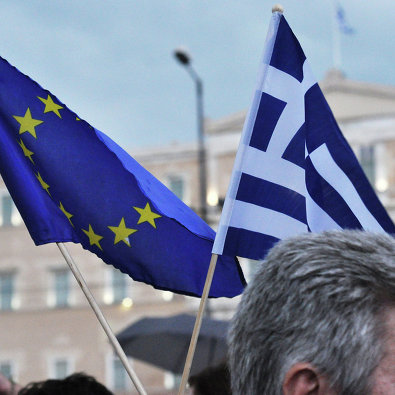 Флаги ЕС и Греции