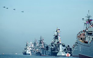 Корабли Черноморского флота РФ во время репетиции военного парада в Севастополе