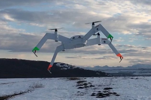 Тяжелый беспилотный летательный аппарат для спасения людей