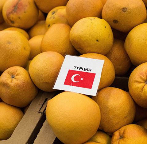 Турецкие мандарины в одном из магазинов Омска