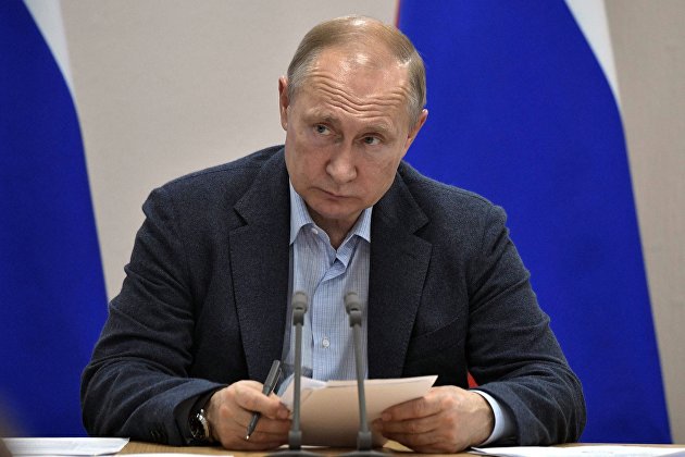 Путин: Нужно обеспечить Иркутскую область современными рабочими местами