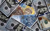 " Денежные купюры и монеты США и Украины