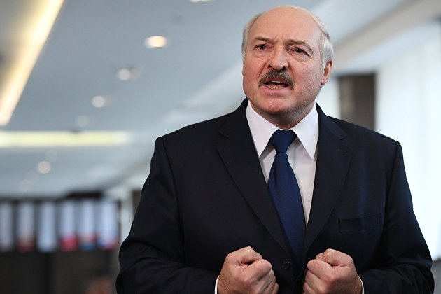 Лукашенко заявил, что не будет 
