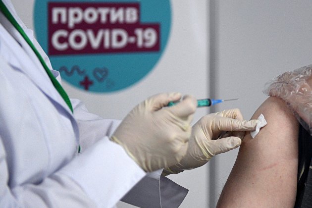 В России резко выросло число желающих вакцинироваться