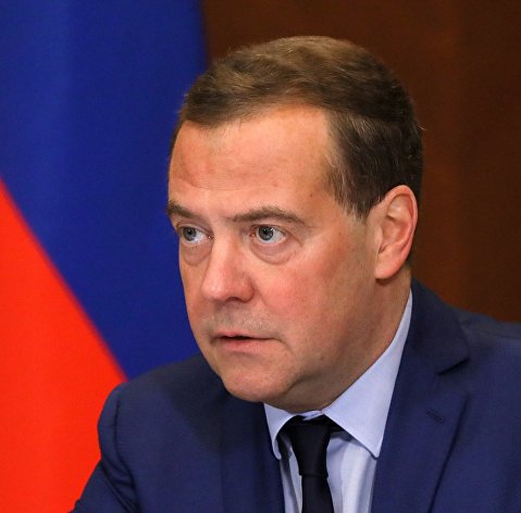 Зампред Совбеза РФ, председатель "Единой России" Д. Медведев