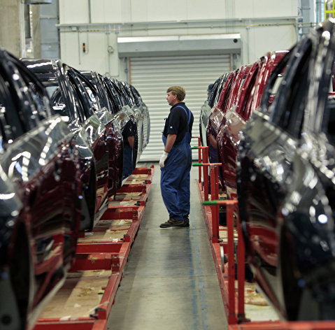 *Начало производства малогабаритных автомобилей Opel Astra на заводе General Motors в производственной зоне "Шушары-2" Санкт-Петербурга