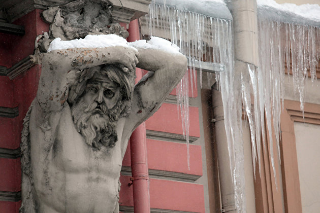 Уборка снега и наледи в Санкт-Петербурге