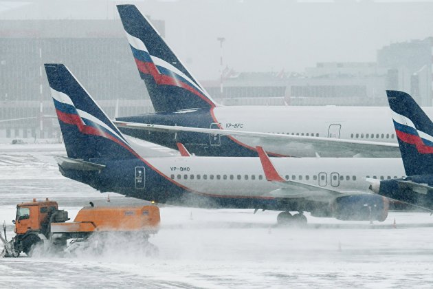 Более ста рейсов задержали или отменили в Москве из-за непогоды