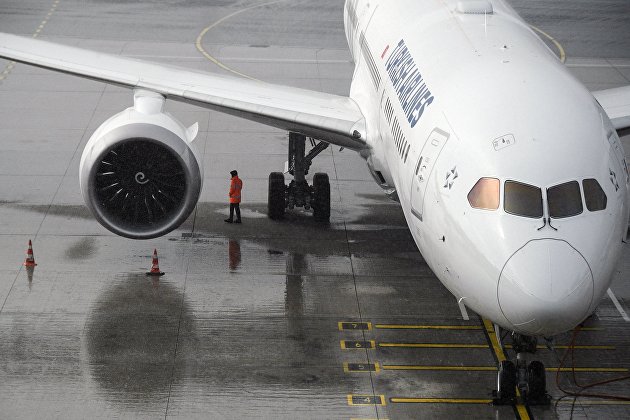 СМИ: около 50 рейсов из стамбульского аэропорта отменены из-за тумана
