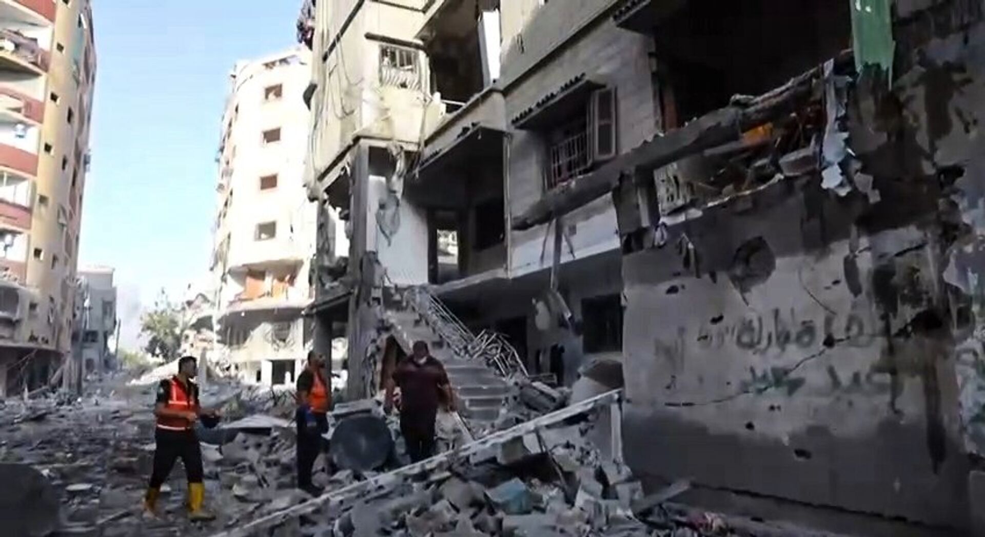 Последствия израильских ударов на улице Машталь в Газе - ПРАЙМ, 1920, 12.02.2024